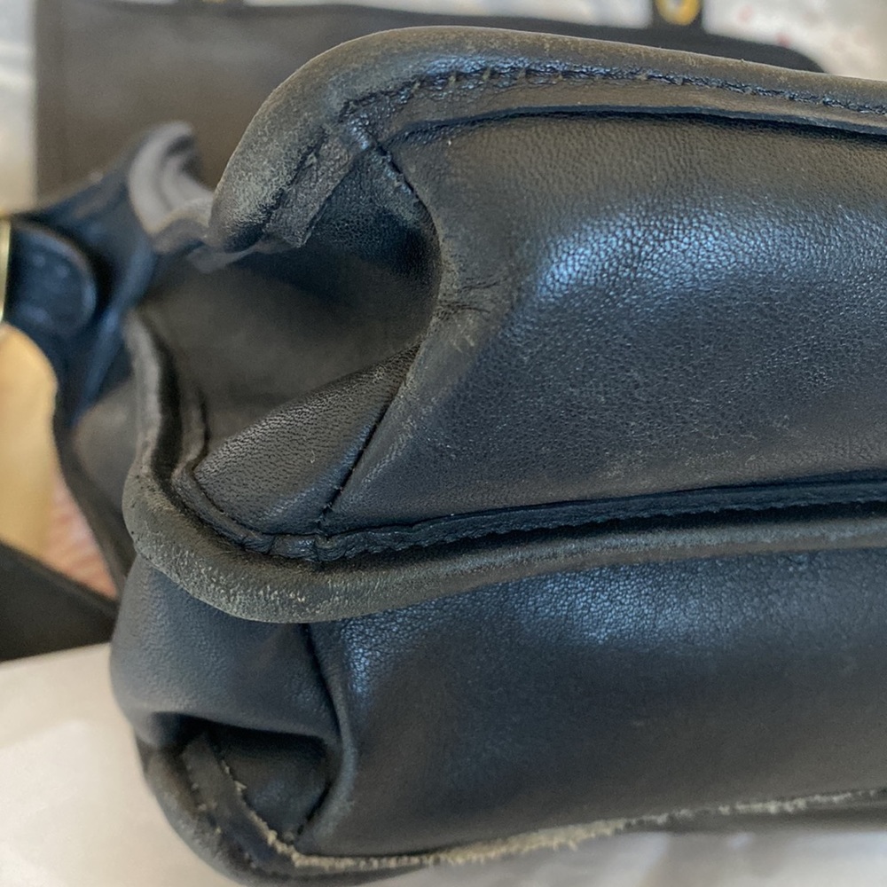 Vintage Coach Leather Messenger Bag - Picture 8 of 9